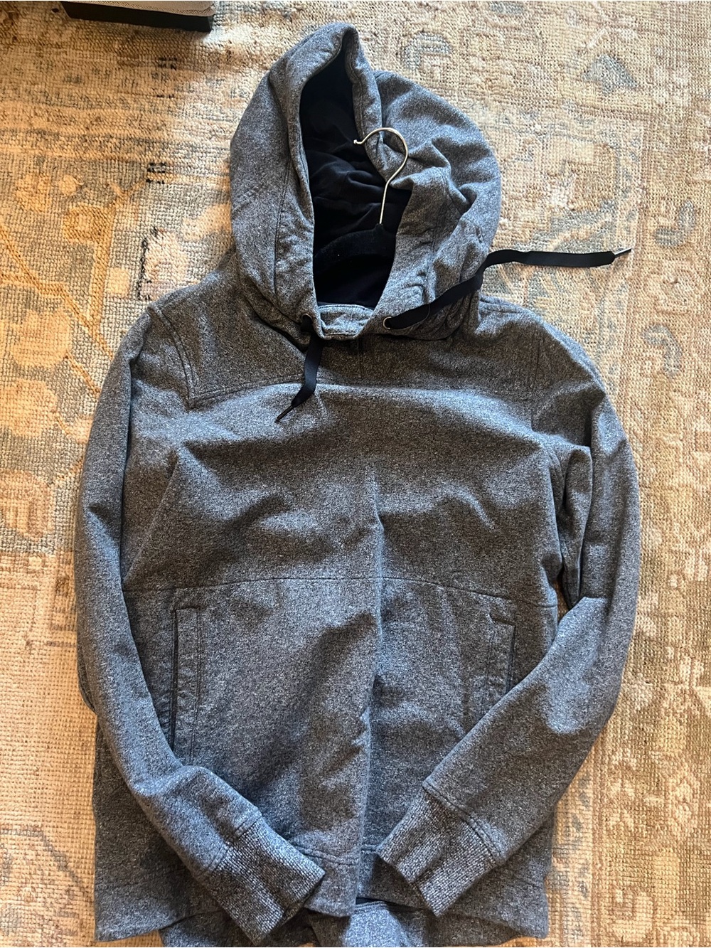 Lululemon Women’s Heather Gray Hooded Pullover Sweatshirt